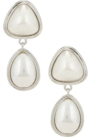 petit moments Stella Earrings in .