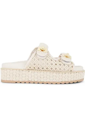 Steve Madden Big Schmona Sandal in . Size 8.5.