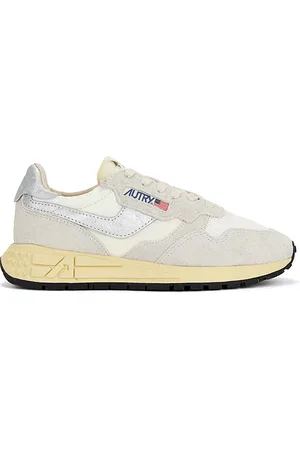 Autry Reelwind Sneaker in . Size 37, 38, 39, 40, 41.