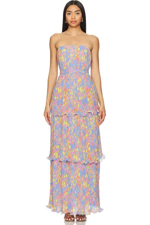 AMUR Laine Tiered Gown in . Size 6.