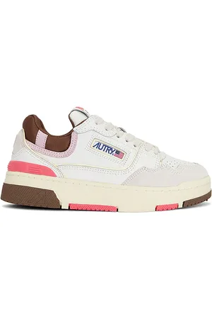 Autry Clc Sneaker in . Size 36, 37, 38, 39, 40, 41, 42.