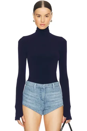 Norma Kamali Slim Fit Long Sleeve Turtleneck Top in . Size XXS.