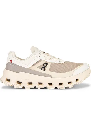 On Running Cloudvista Sneaker in . Size 7, 7.5, 8, 8.5, 9.