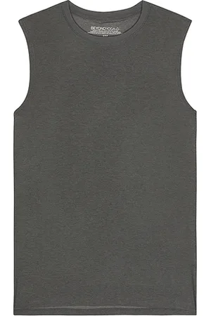 Beyond Yoga Featherweight Freeflo Muscle Tank in . Size M, S, XL/1X.