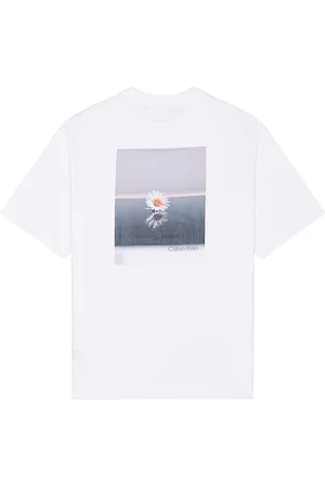 Calvin Klein Flower Applique Relaxed Crewneck Tee in . Size M, S, XL/1X.