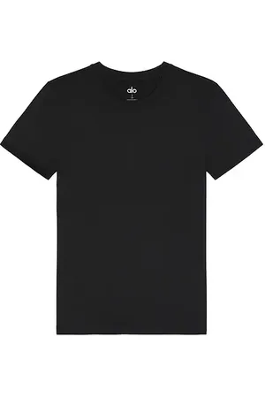 alo Conquer Reform Crewneck Short Sleeve T-shirt in . Size M, S, XL/1X.