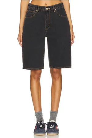 ABrand 95 Jort in . Size 25, 26, 27, 28, 29, 30, 31, 32, 33, 34.