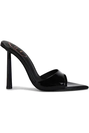 Michael Costello X REVOLVE Gerona Sandal in . Size 7.