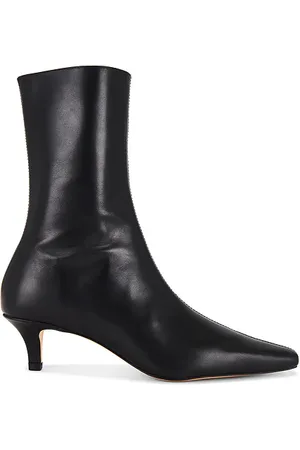 Raye Karina Boot in . Size 9.