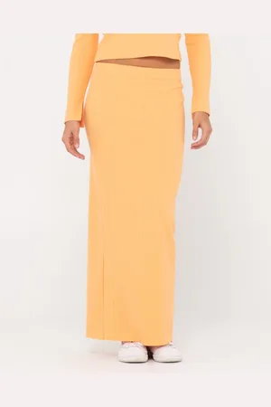 Rusty Scarlett Ribbed Mid Rise Maxi Tube Skirt