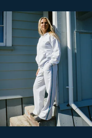 Rusty Flip Mommy Relaxo Low Rise Track Pant