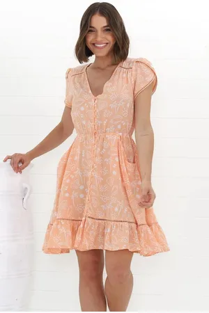Jaase Lizzie Mini Dress: Butterfly Cap Sleeve Button Down Dress with Pockets in Peach Island Print