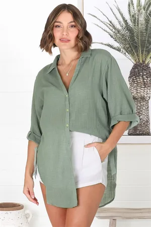 Salty Crush Beachly Shirt - Folded Collar Button Down Relaxed Shirt In