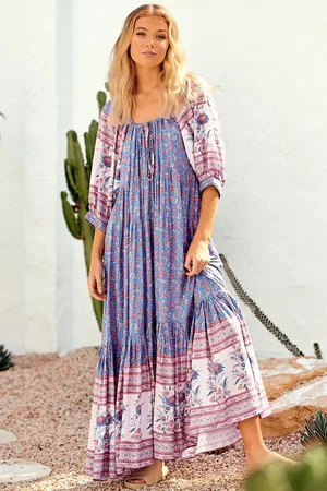Jaase : Blossom Maxi Dress - Scoop Neck On or Off Shoulder Smock Dress in Blu Print