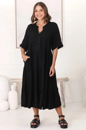 Salty Crush Ayva Midi Dress - 3/4 Sleeve Tiered Smock Dress in Black