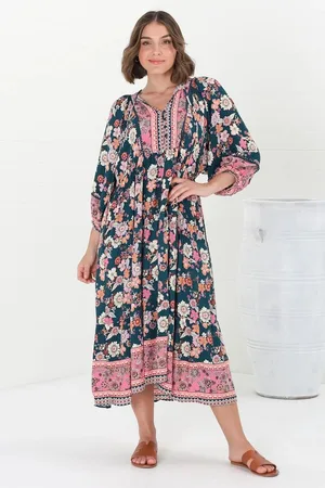Salty Crush Kamali Midi Dress - Batwing Sleeve Smock Dress with Lace Detailing in Odila Print