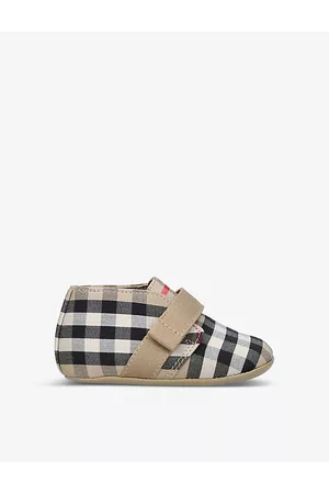 Baby sales burberry trainers