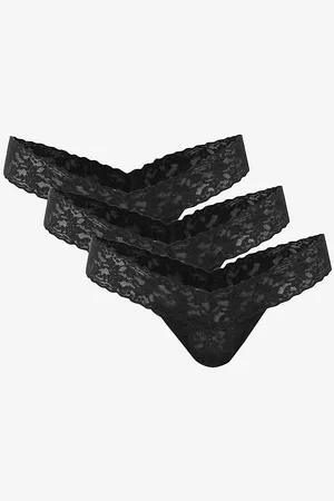 Hanky Panky Signature Low-rise Stretch-lace Thong Pack of Three