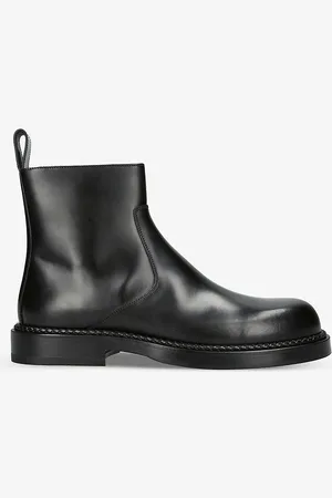 Bottega Veneta Strut Leather Ankle Boots