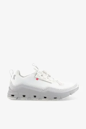 On Running Cloudaway Cushioned-sole Mesh Low-top Trainers