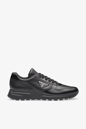 Prada Brand-plaque Leather Low-top Trainers