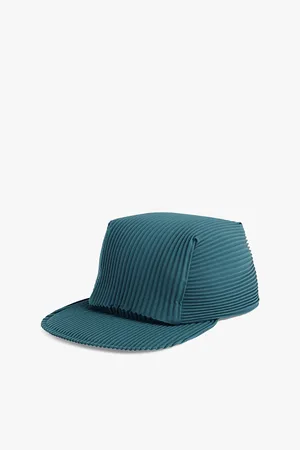 Issey Miyake Technical Pleats Knitted Cap