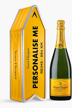 Veuve Clicquot City Arrow Limited-edition Brut Nv Champagne With Personalised Tin 750ml