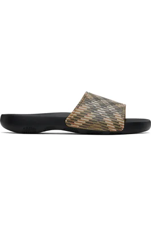 Burberry Beige & Black Check Dive Pool Slides