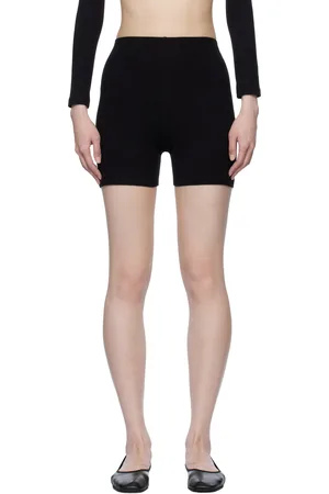 Gil Rodriguez Benton Hot Shorts