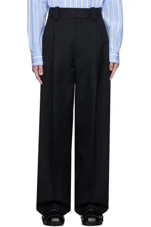 Jacquemus Black La Casa 