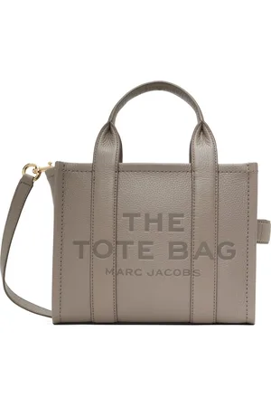 Marc Jacobs Taupe 