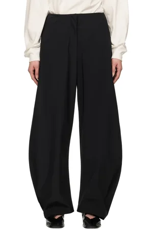 AMOMENTO Curved Silhouette Trousers