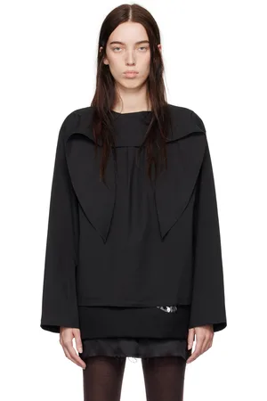 SC103 Black Compass Blouse