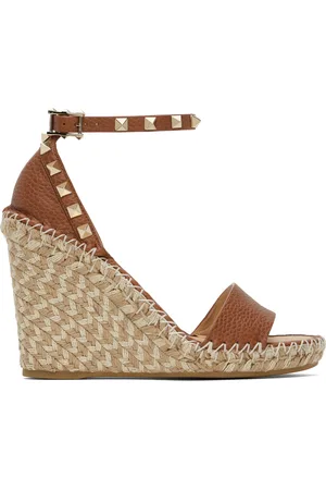 VALENTINO GARAVANI Brown Double Rockstud Grainy Calfskin Heeled Sandals