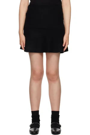 Lisa Yang Black 