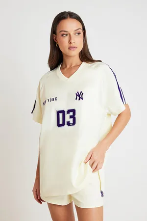 Majestic Mesh Stripe Football Tee