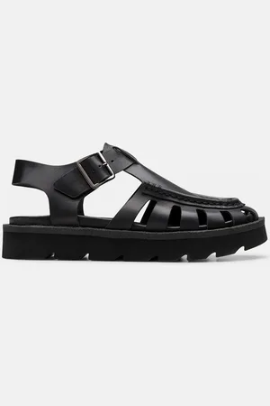 Clarks Meare Buckle
