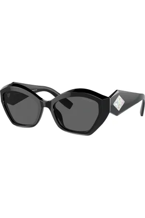 Giorgio Armani Woman Sunglasses AR8187U - Frame color: Black, Lens color: