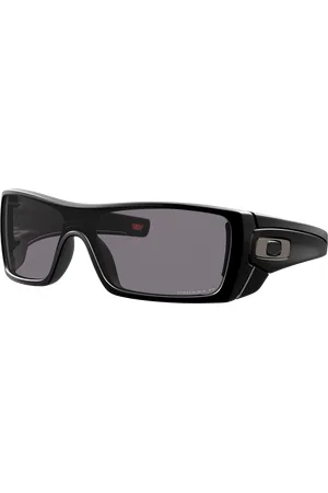 Oakley Man Sunglasses OO9101 Batwolf® - Frame color: Matte Black, Lens color: