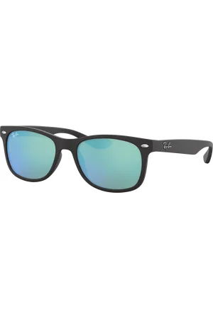 Ray-Ban Unisex Sunglasses RB9052S New Wayfarer Kids - Frame color: Black, Lens color: