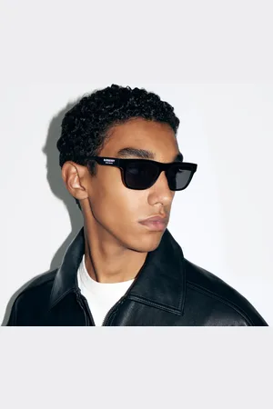 Burberry Man Sunglasses BE4293 - Frame color: Black, Lens color: