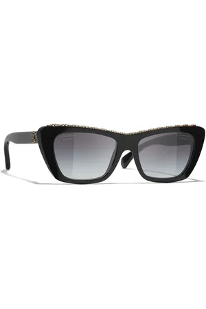 CHANEL Woman Sunglasses Butterfly Sunglasses CH5540 - Frame color: Black, Lens color: