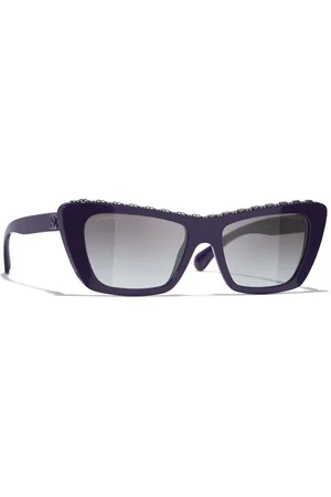 CHANEL Woman Sunglasses Butterfly Sunglasses CH5540A - Frame color: Aubergine, Lens color:
