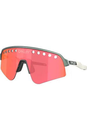 Oakley Man Sunglasses OO9465 Sutro Lite Sweep Pacific Trail Collection - Frame color: Matte Silver/Blue Colorshift, Lens color:
