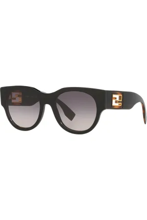 Fendi Woman Sunglasses FE40147I - Frame color: Black, Lens color: