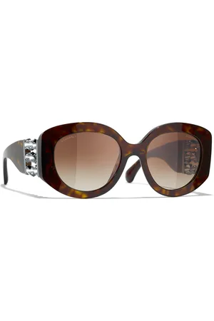 CHANEL Woman Sunglasses Oval Sunglasses CH5543A - Frame color: Dark Havana, Lens color: