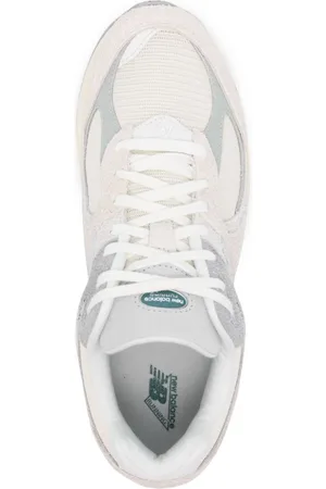 New Balance 2002r Sneakers