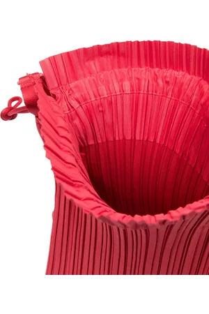 PLEATS PLEASE ISSEY MIYAKE Square Pelated Bucket Bag