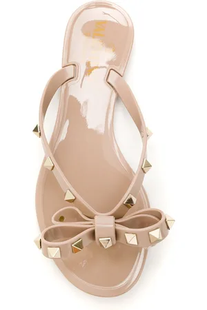VALENTINO GARAVANI Summer Rockstud Thong Sandals
