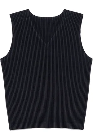 Issey Miyake Pleated V-necked Vest